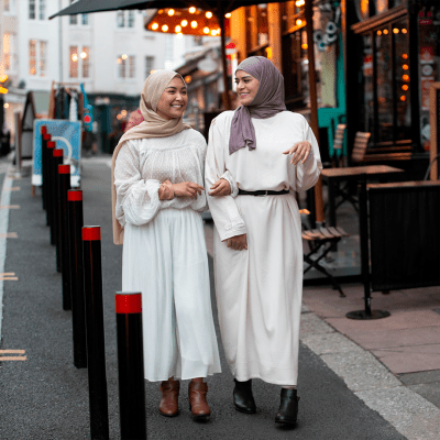 فساتين يومية وسهرات مستوحاة من التراث